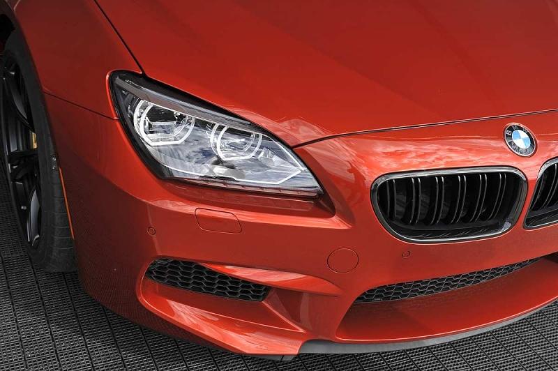 Insgesamt mehr als 1.500 PS hat er nun auf einen Schlag mehr in der Garage.