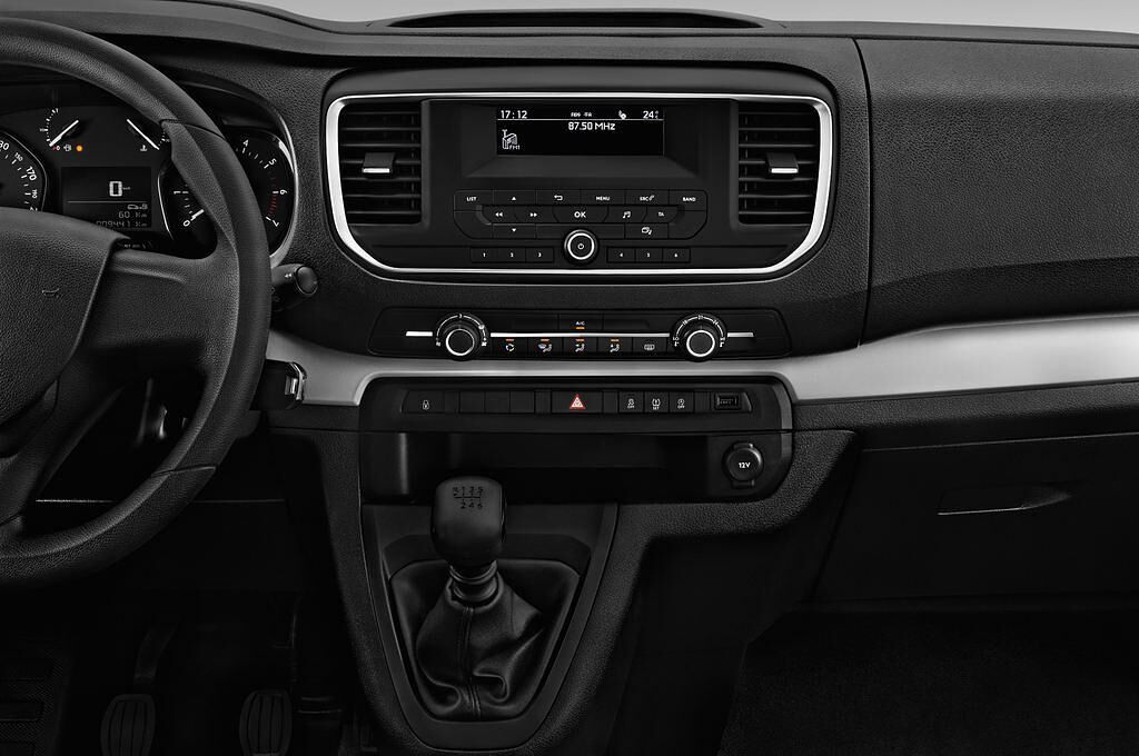 Citroen Space Tourer (Baujahr 2018) Business 4 Türen Mittelkonsole