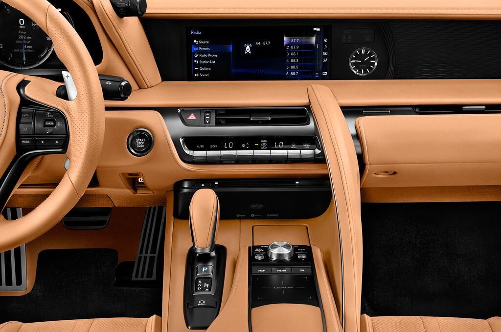Lexus LC (Baujahr 2018) Sport Paket 2 Türen Mittelkonsole
