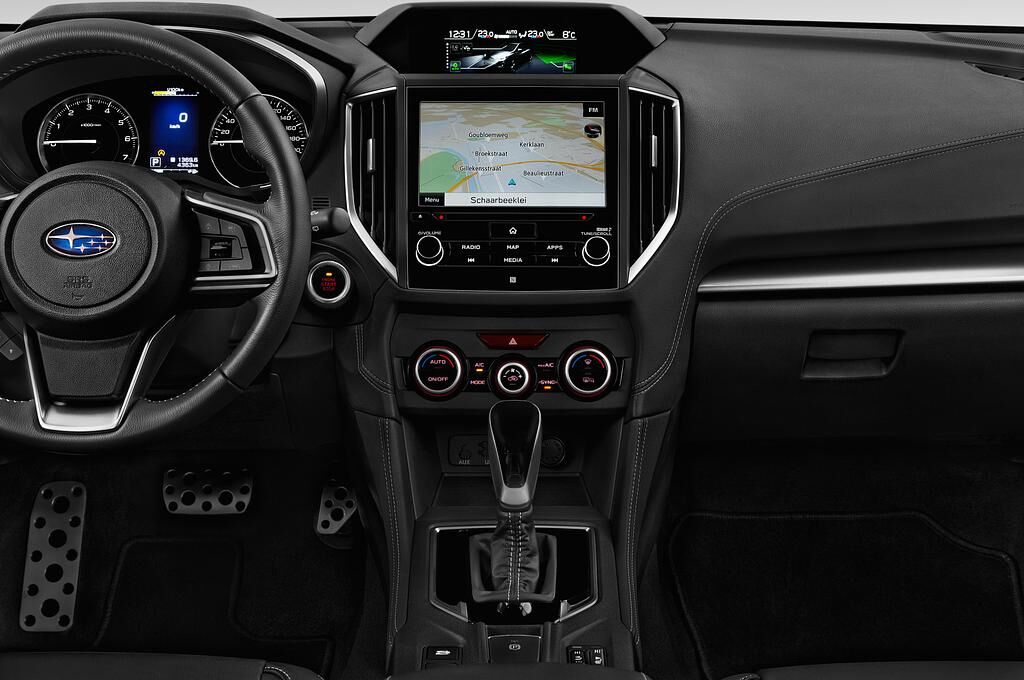 Subaru Impreza (Baujahr 2018) Sport 5 Türen Mittelkonsole
