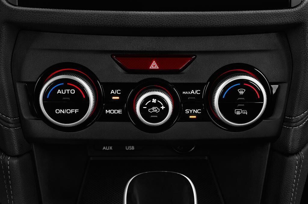Subaru Impreza (Baujahr 2018) Sport 5 Türen Temperatur und Klimaanlage