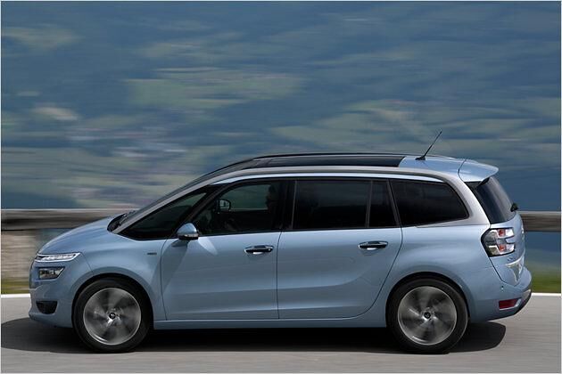 Mit 4,60 Meter ist das Auto rund 17 Zentimeter länger als der C4 Picasso