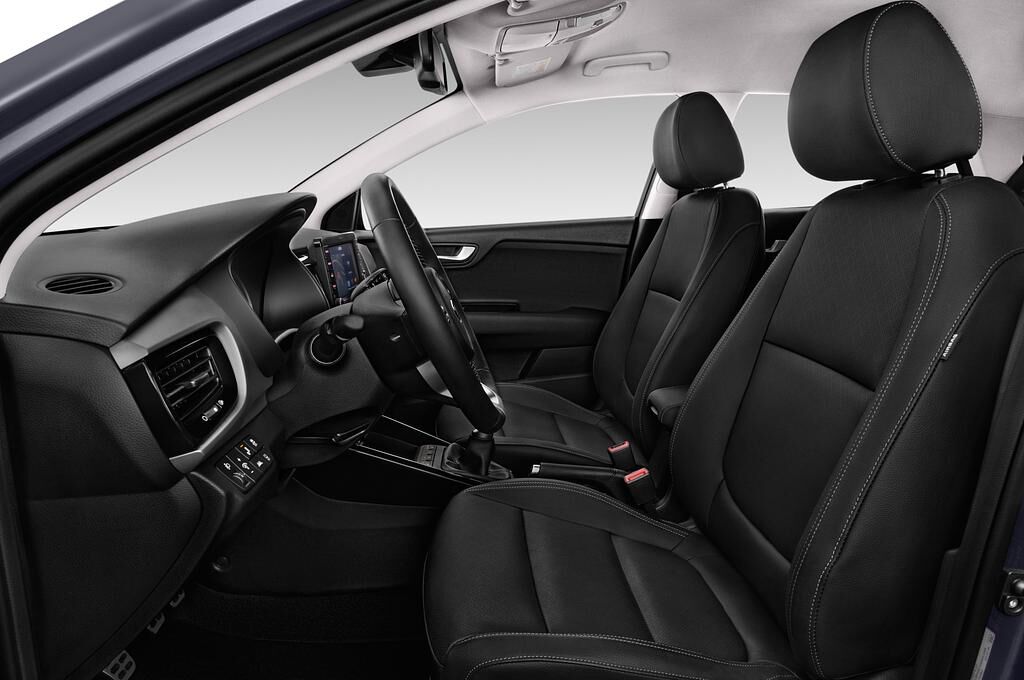 KIA Stonic (Baujahr 2018) Platinum Edition 5 Türen Vordersitze