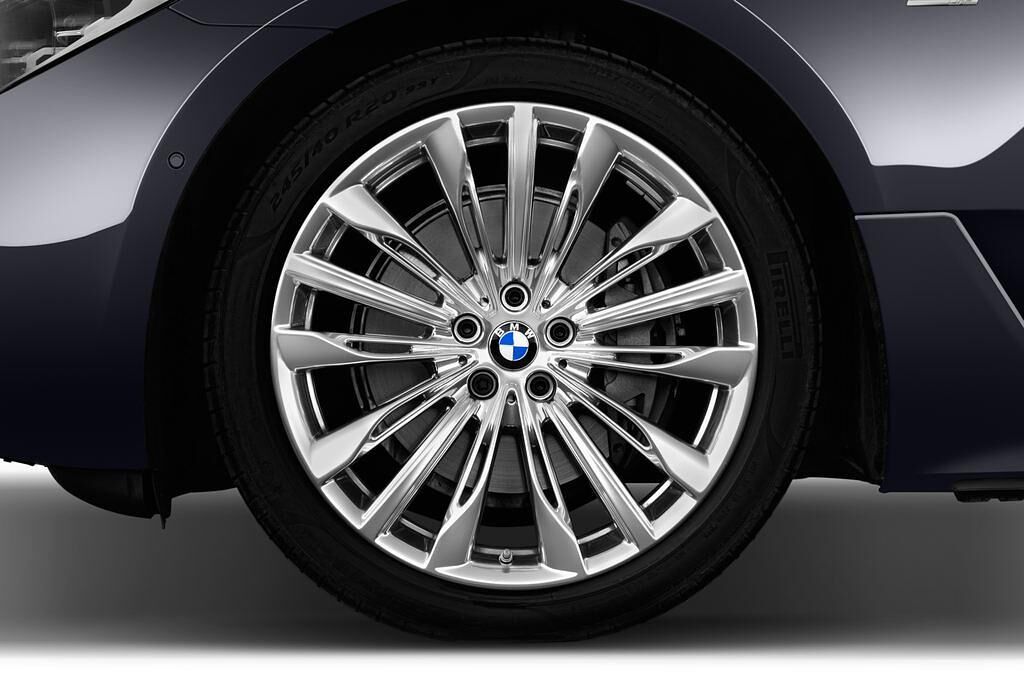 BMW 6 Series Gran Turismo (Baujahr 2018) - 5 Türen Reifen und Felge