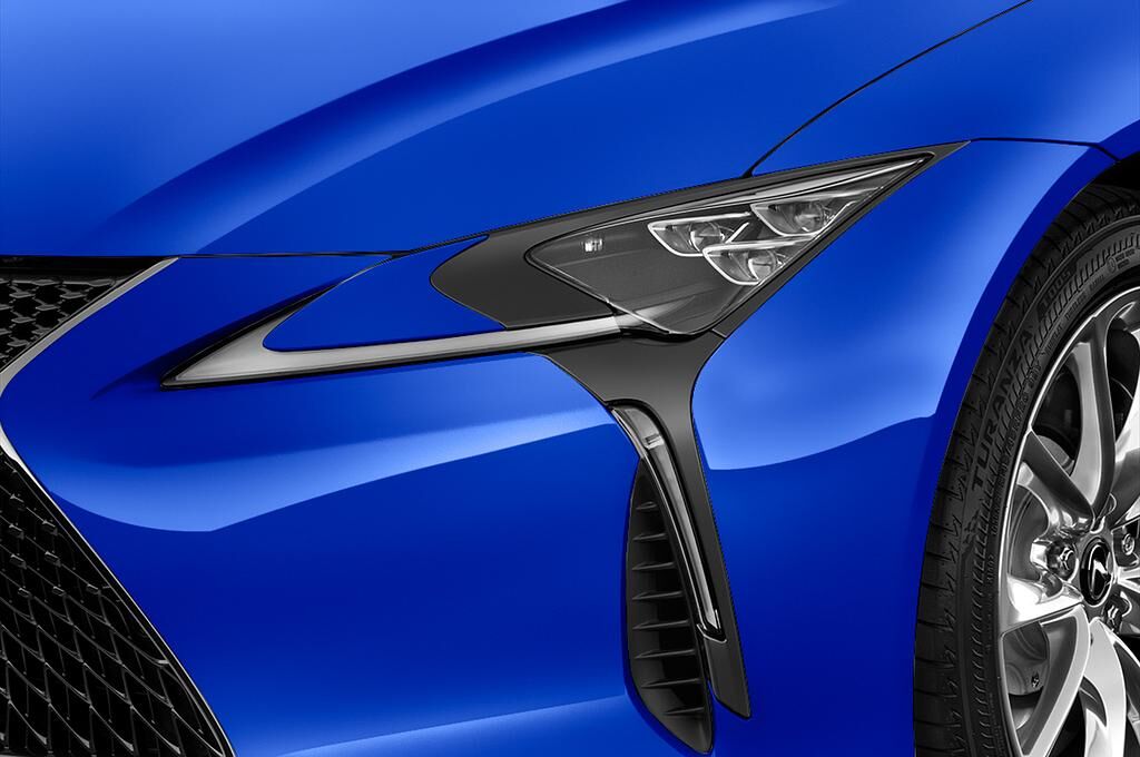 Lexus LC 500 (Baujahr 2018) Performance Paket 2 Türen Scheinwerfer