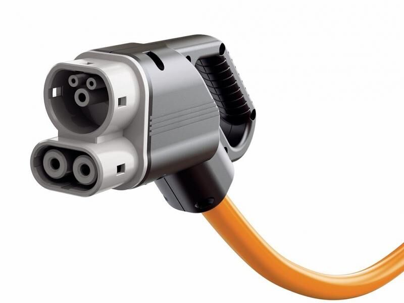 Im Idealfall wird der e-up! mit Strom aus regenerativen Quellen geladen und fährt dann völlig CO2-neutral.