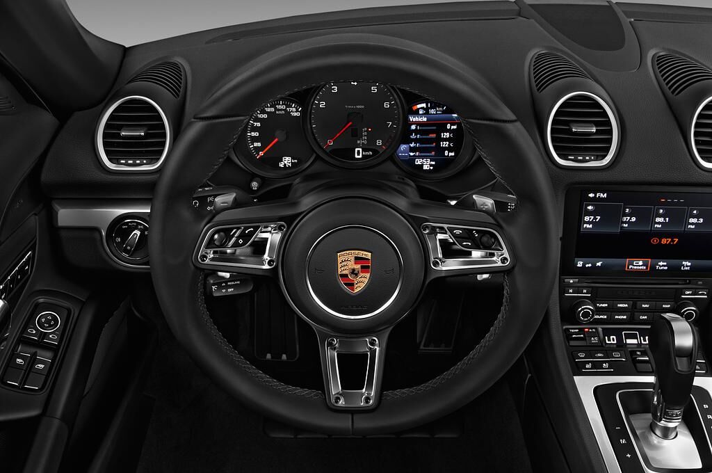 Porsche 718 Cayman (Baujahr 2018) S 2 Türen Lenkrad