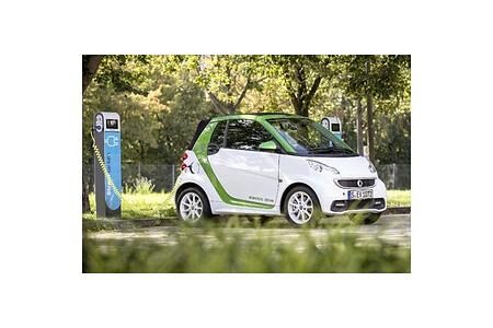 Die Daimler AG macht ihre Mitarbeiter in und um Stuttgart elektrisch mobil
