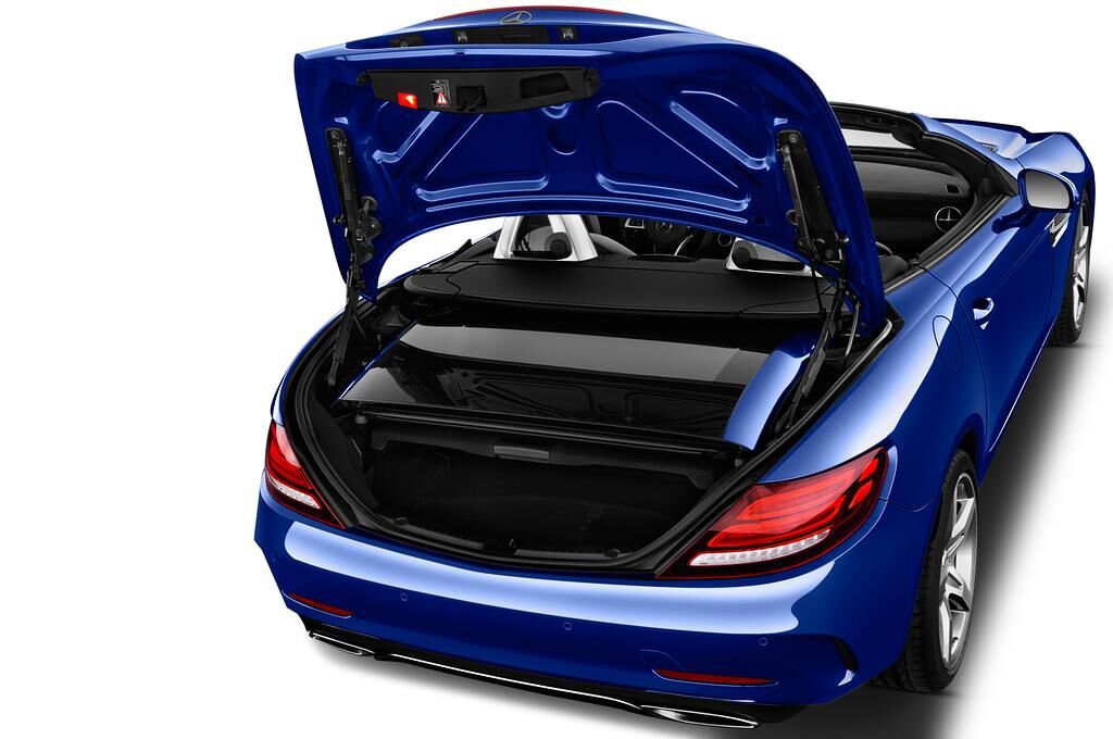 Mercedes SLC (Baujahr 2018) 180 2 Türen Kofferraum