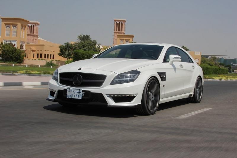 Brabus B 63-620 unterwegs in den Vereinigten Arabischen Emiraten