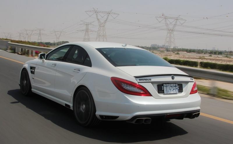Brabus B 63-620 unterwegs in den Vereinigten Arabischen Emiraten