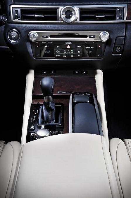 Lexus GS 250