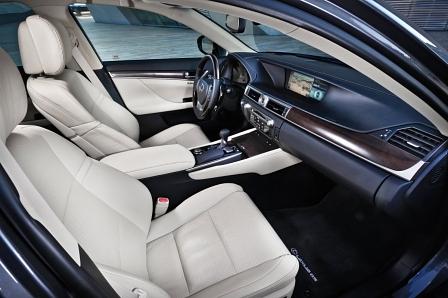 Lexus GS 250