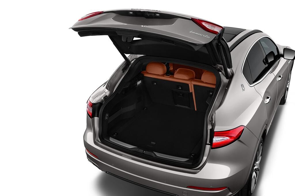 Maserati Levante (Baujahr 2018) - 5 Türen Kofferraum