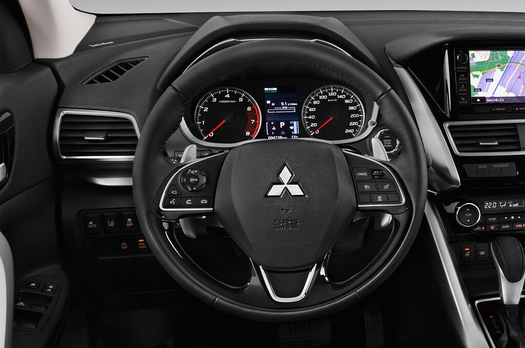 Mitsubishi Eclipse Cross (Baujahr 2018) Plus 5 Türen Lenkrad