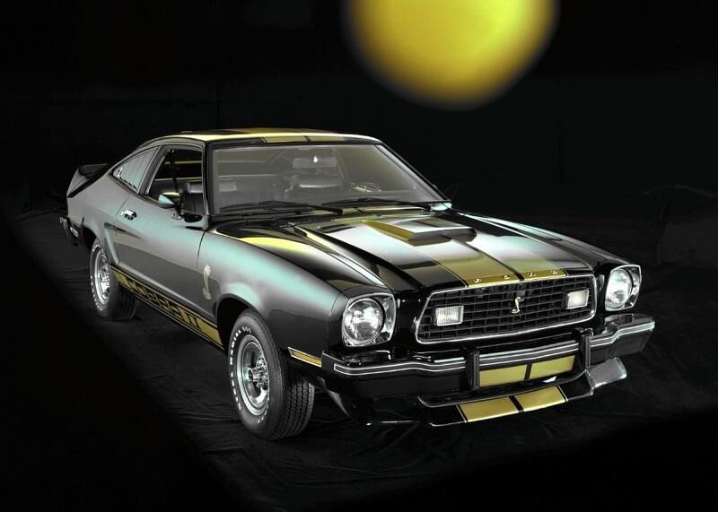 Der Name Cobra weckte Erinnerungen an die Shelby Cobra war, aber letztendlich auch nur ein Ausstattungspaket