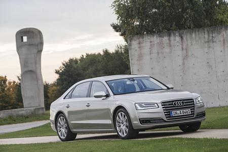 Audi A8 4.0 TFSI - Lichtspiele