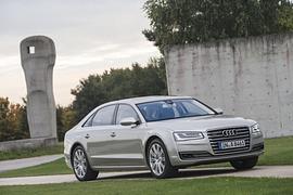 Audi A8 4.0 TFSI - Lichtspiele