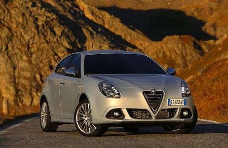 Alfa Romeo Giulietta 2.0 JTDM - Alfas frischer Golf