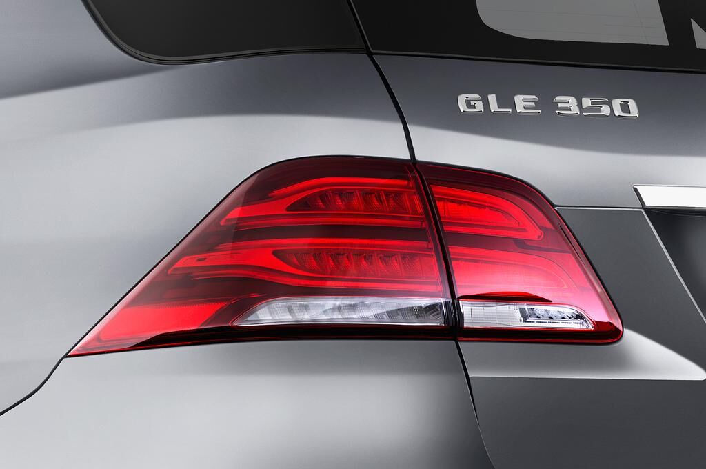 Mercedes GLE (Baujahr 2018) - 5 Türen Rücklicht