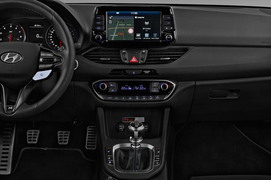 Hyundai i30 N (Baujahr 2018) Performance 5 Türen Mittelkonsole