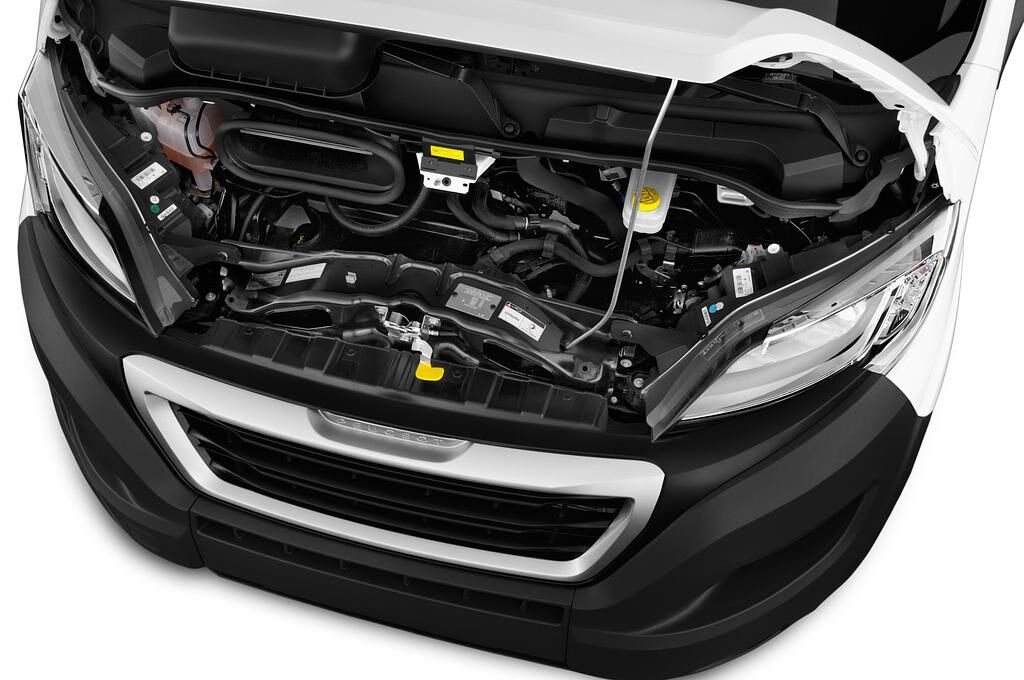 Peugeot Boxer (Baujahr 2018) - 4 Türen Motor