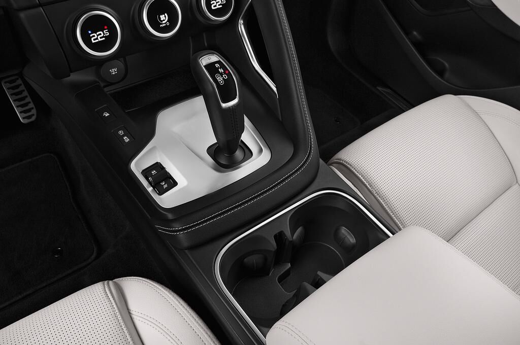 Jaguar E-Pace (Baujahr 2018) R Dynamic 5 Türen Schalthebel