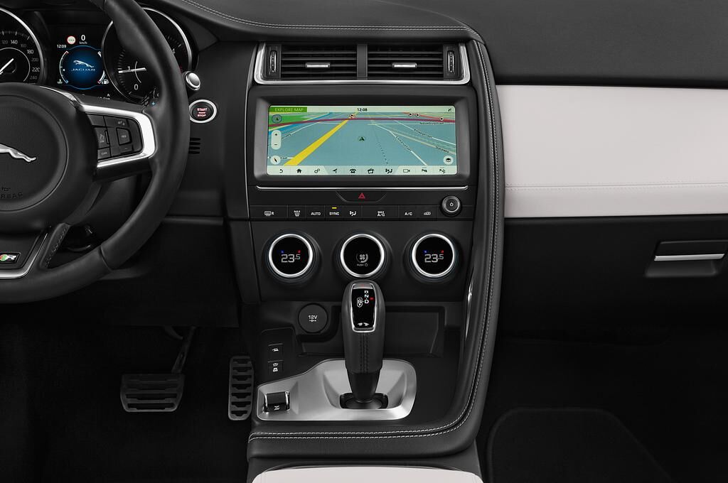 Jaguar E-Pace (Baujahr 2018) R Dynamic 5 Türen Mittelkonsole