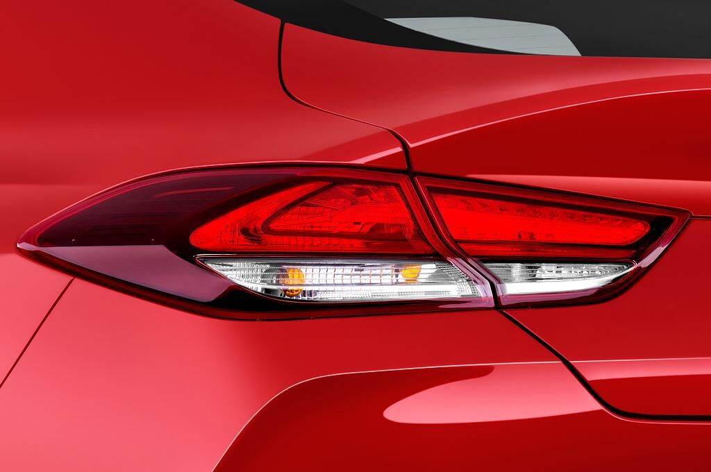 Hyundai i30 Fastback (Baujahr 2018) Premium 5 Türen Rücklicht