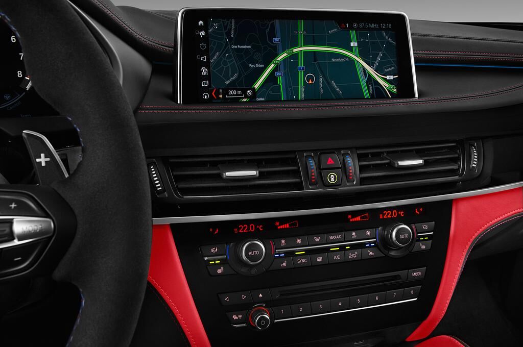BMW X6M (Baujahr 2018) - 5 Türen Temperatur und Klimaanlage