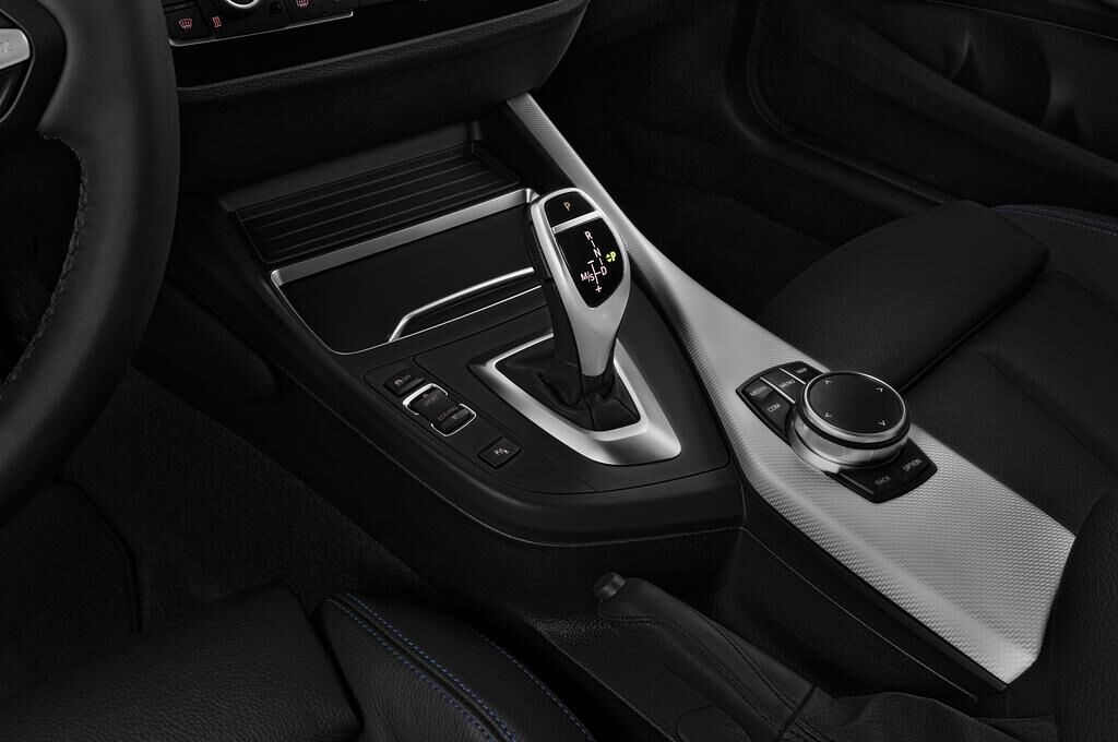 BMW 1 Series (Baujahr 2018) - 5 Türen Schalthebel