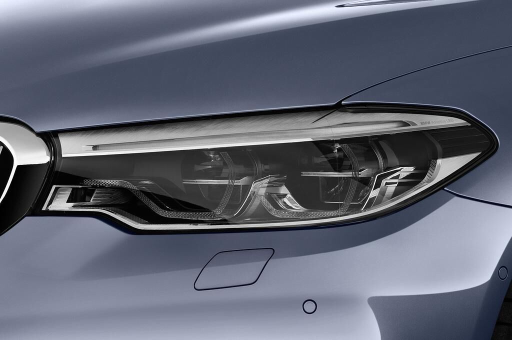 Alpina D5 S Touring (Baujahr 2018) - 5 Türen Scheinwerfer