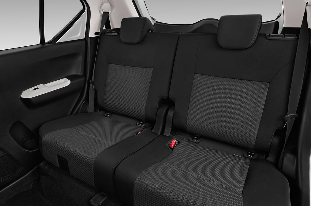 Suzuki Ignis (Baujahr 2018) Comfort+ 5 Türen Rücksitze