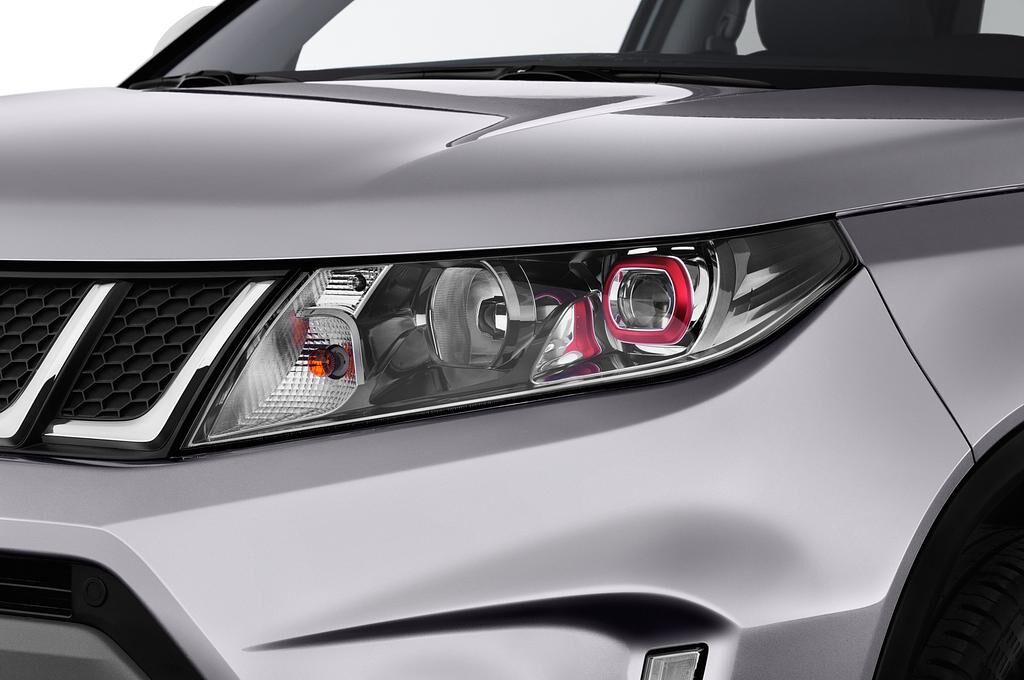 Suzuki Vitara S (Baujahr 2018) - 5 Türen Scheinwerfer