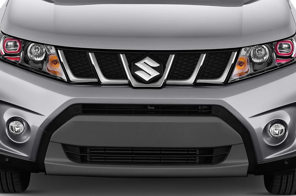 Suzuki Vitara S (Baujahr 2018) - 5 Türen Kühlergrill und Scheinwerfer