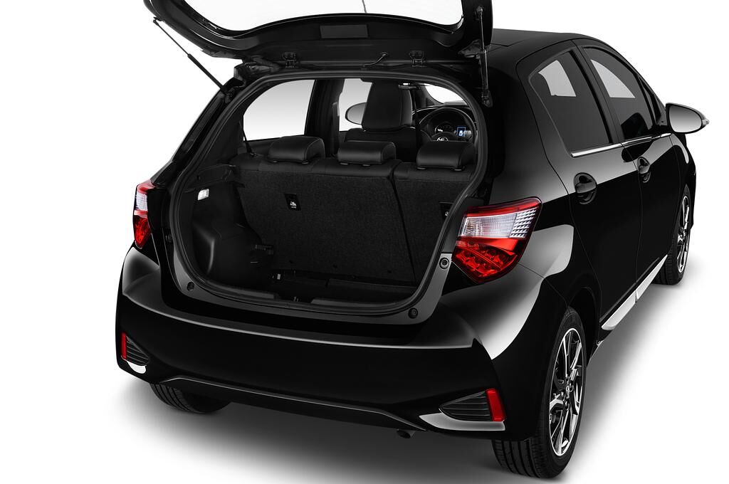 Toyota Yaris (Baujahr 2018) Team Deutschland 5 Türen Kofferraum