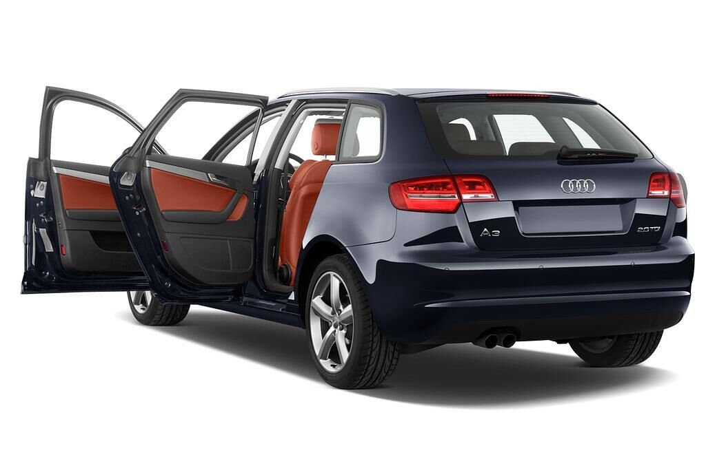 Audi A3 (Baujahr 2011) Ambition 5 Türen Tür geöffnet