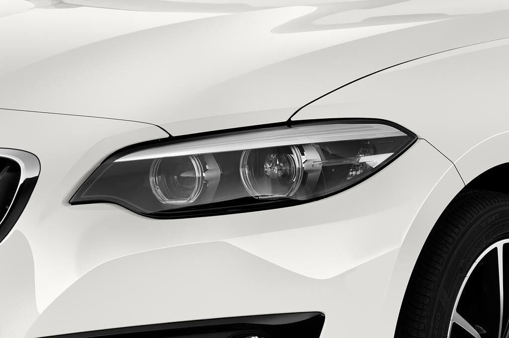BMW 2 Series (Baujahr 2018) Sport 2 Türen Scheinwerfer