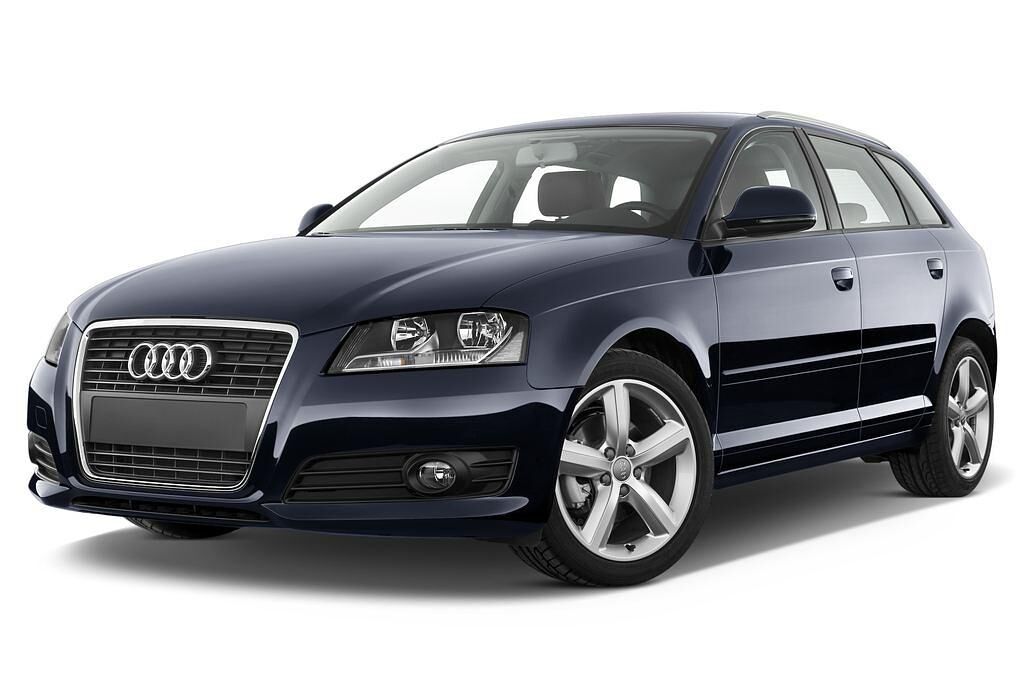 Audi A3 (Baujahr 2011) Ambition 5 Türen seitlich vorne mit Felge