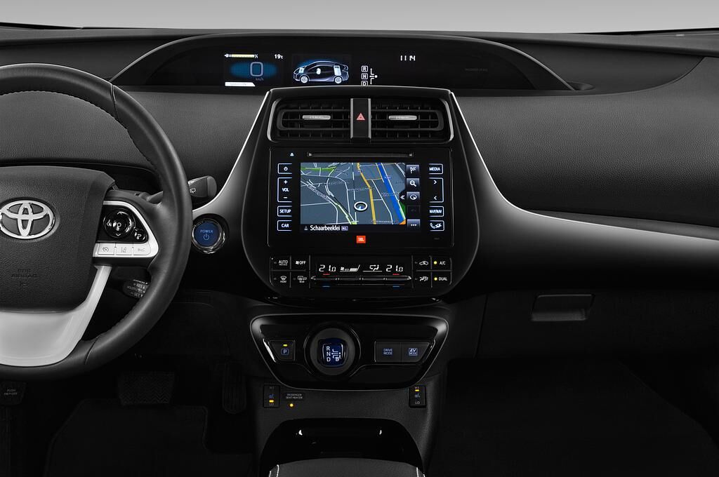 Toyota Prius (Baujahr 2018) Comfort 5 Türen Mittelkonsole