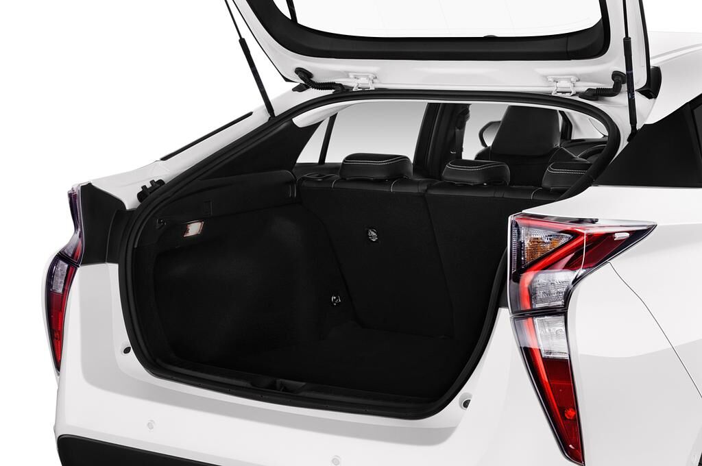 Toyota Prius (Baujahr 2018) Comfort 5 Türen Kofferraum
