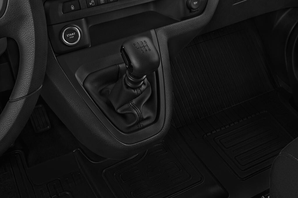 Toyota Proace Verso (Baujahr 2018) Family 5 Türen Schalthebel