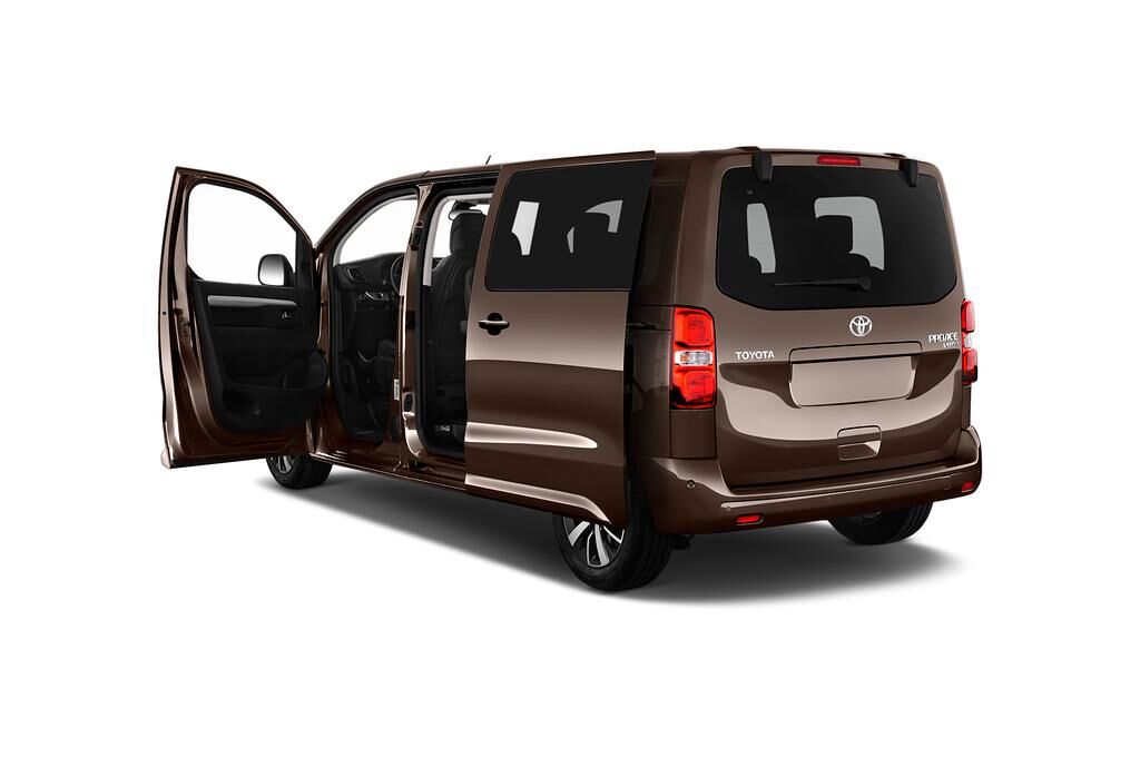 Toyota Proace Verso (Baujahr 2018) Executive 5 Türen Tür geöffnet
