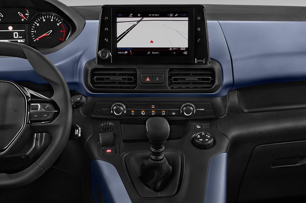 Peugeot Rifter (Baujahr 2019) Allure 5 Türen Mittelkonsole