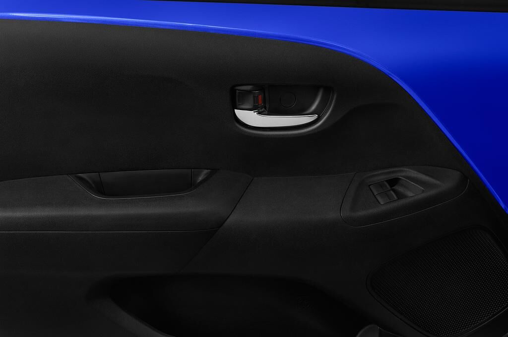 Citroen C1 (Baujahr 2018) Airscape Shine 5 Türen Bedienungselemente Tür