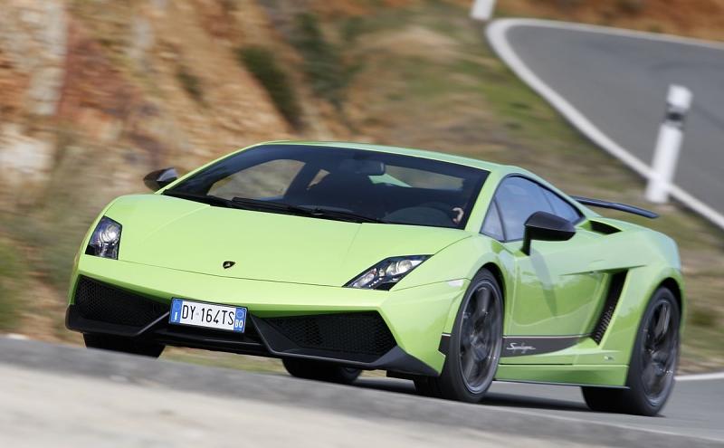Der Lamborghini Gallardo LP 570-4 Superleggera soll alles ein Stück weit besser machen, als die regulären Serienmodelle