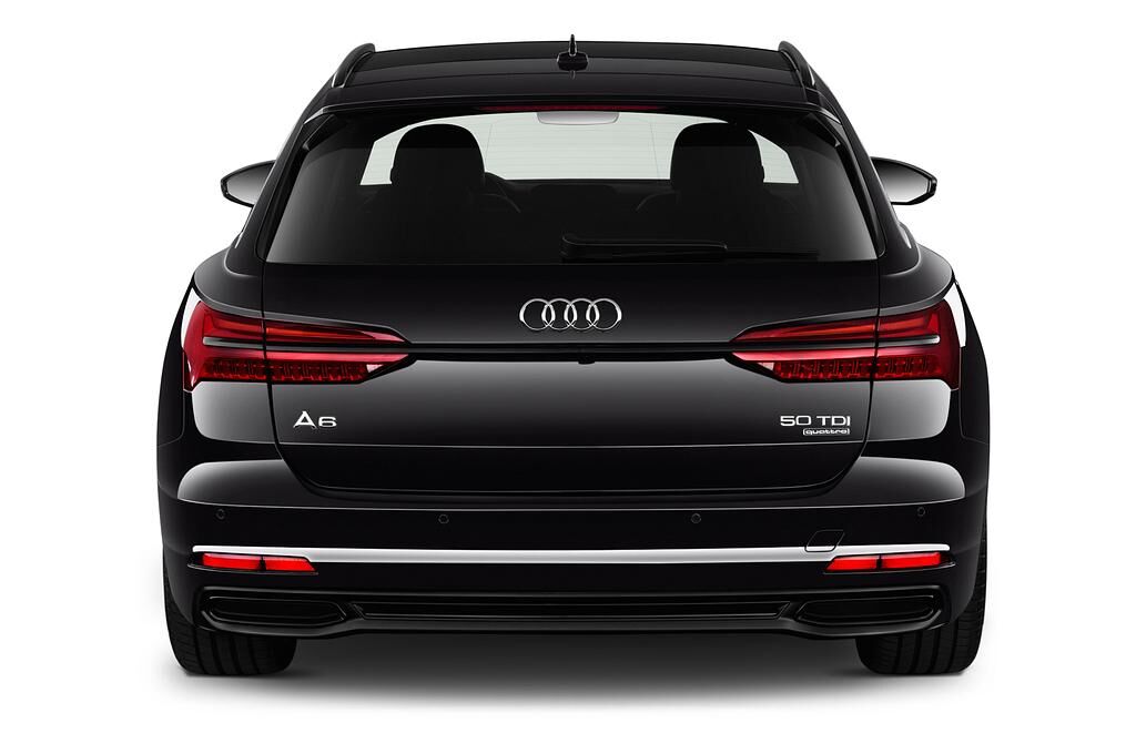 Audi A6 Avant (Baujahr 2019) Sport 5 Türen Heckansicht