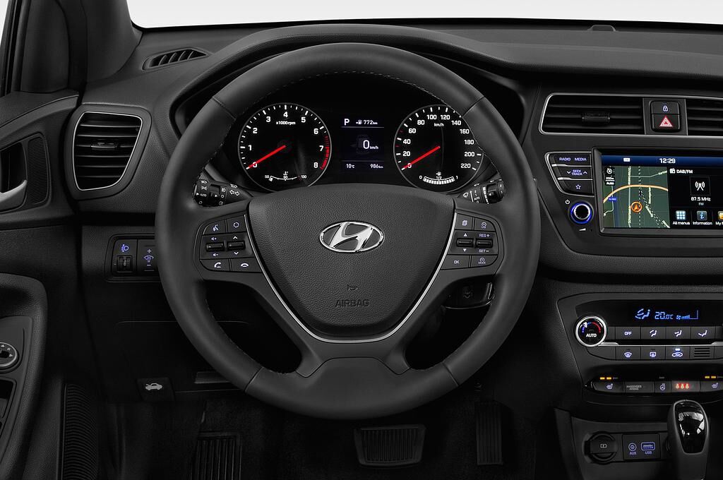 Hyundai i20 (Baujahr 2019) Trend 5 Türen Lenkrad