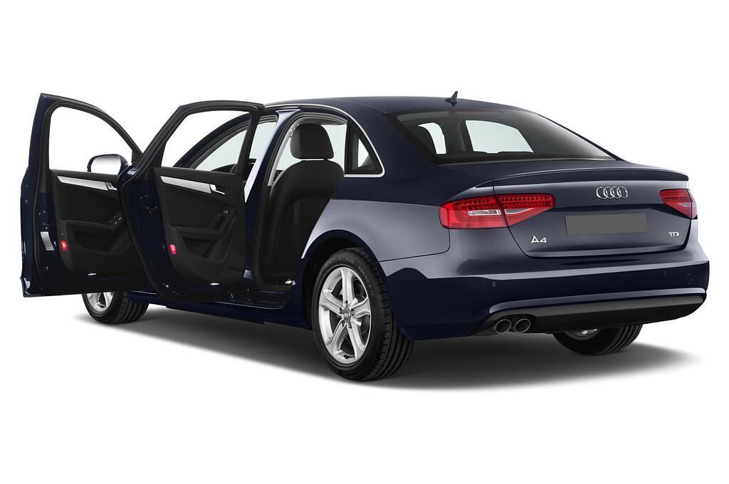 Audi A4 (Baujahr 2013) Ambition 4 Türen Tür geöffnet