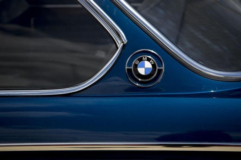 Der Hofmeister-Knick vor der letzten Säule ist heute noch unverzichtbarer Teil des BMW-Designs